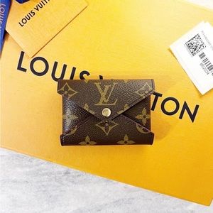 ❌SOLD❌LOUIS VUITTON Monogram Small Kirigami Pochette